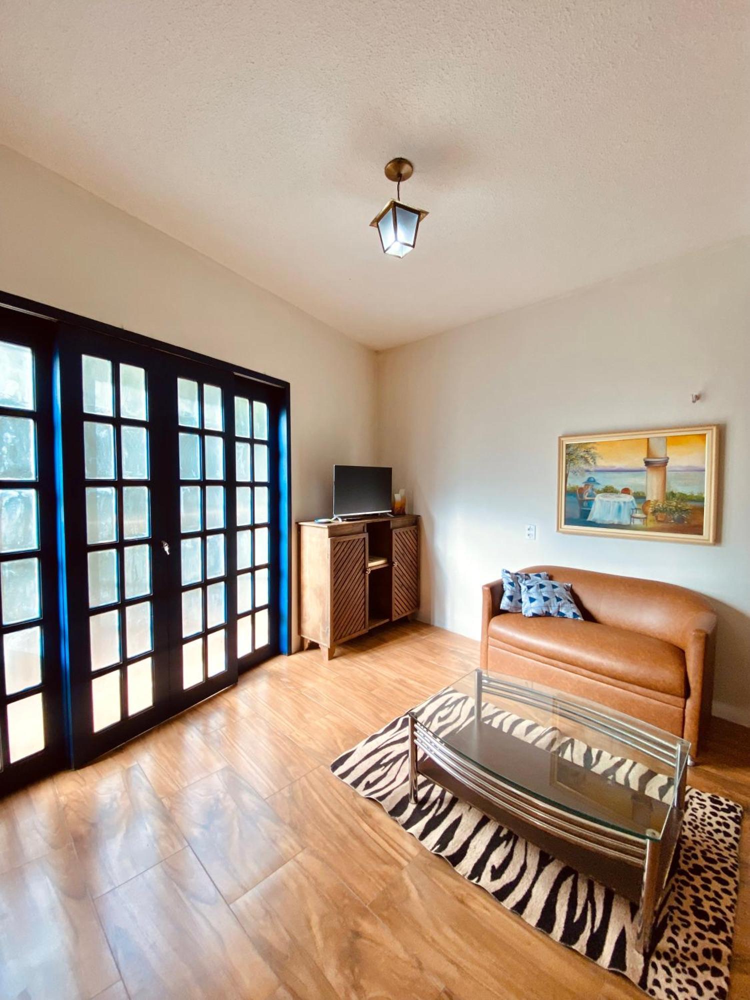 Apartamento Charme Guara 2 - Centrinho De Guaramiranga